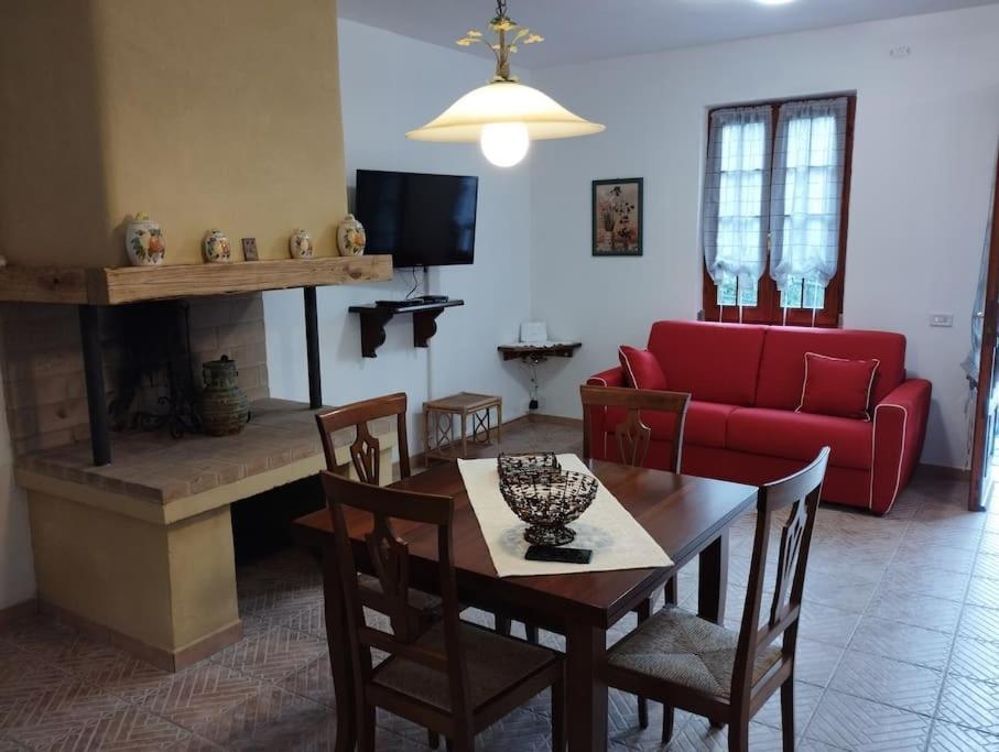 Villa Degli Ulivi Tivegna Екстер'єр фото